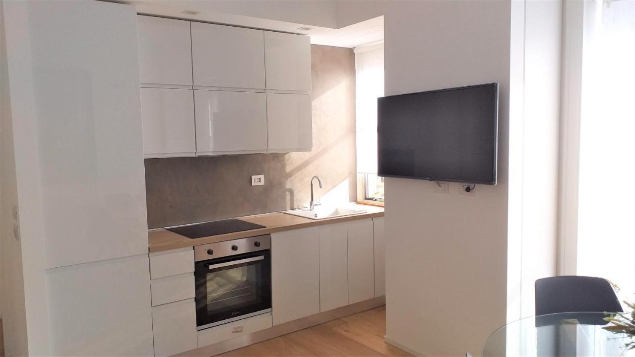 Meta Italy Da Enzo Apartment Milan Exterior photo